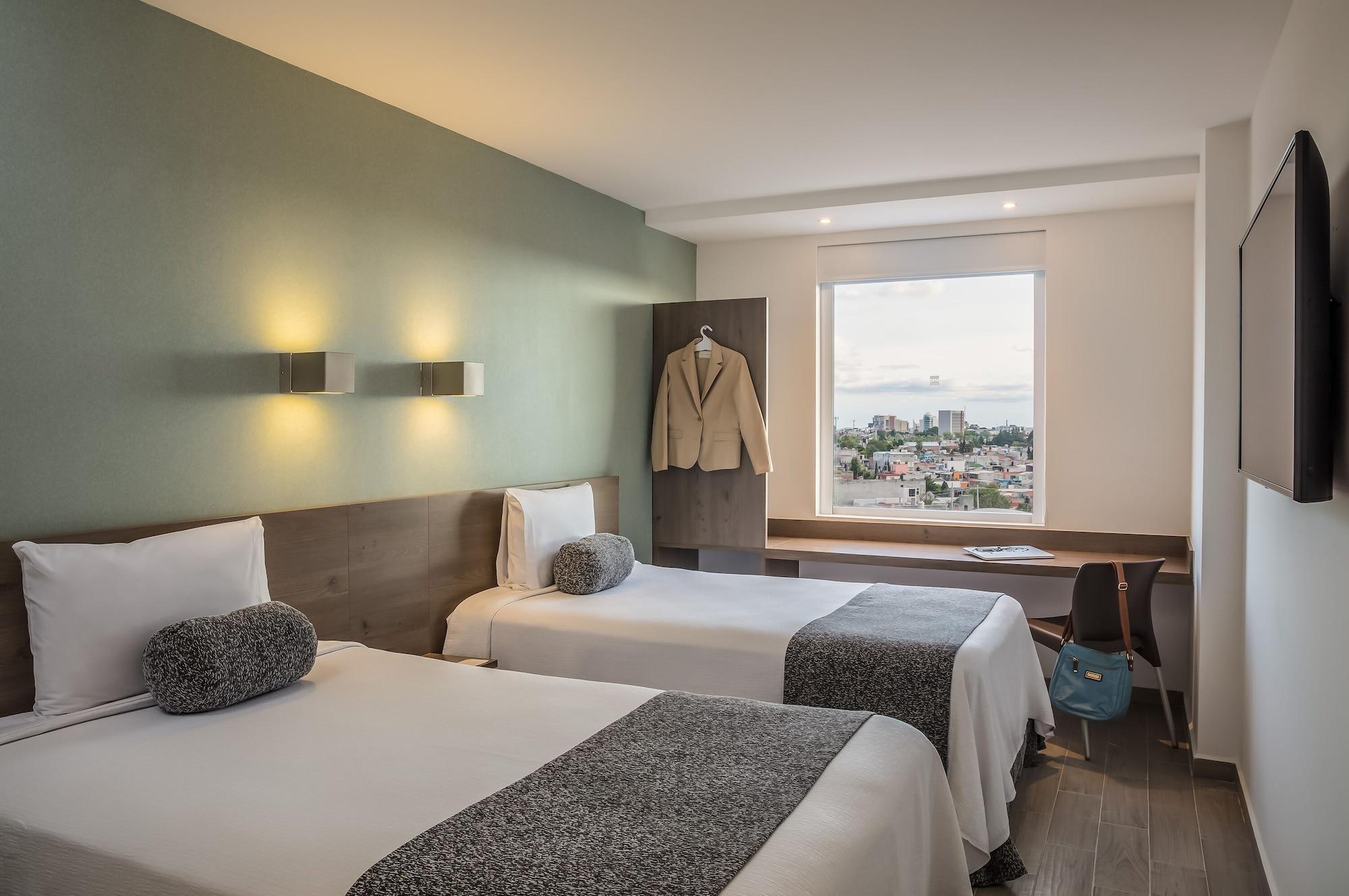 One Ciudad De Alameda Hotel 3*